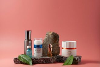 Top Anti-Aging Ingredients for 2024