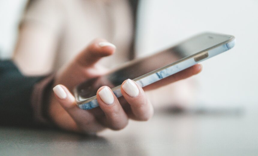 Phone Addiction and Brain Health: Finding Balance